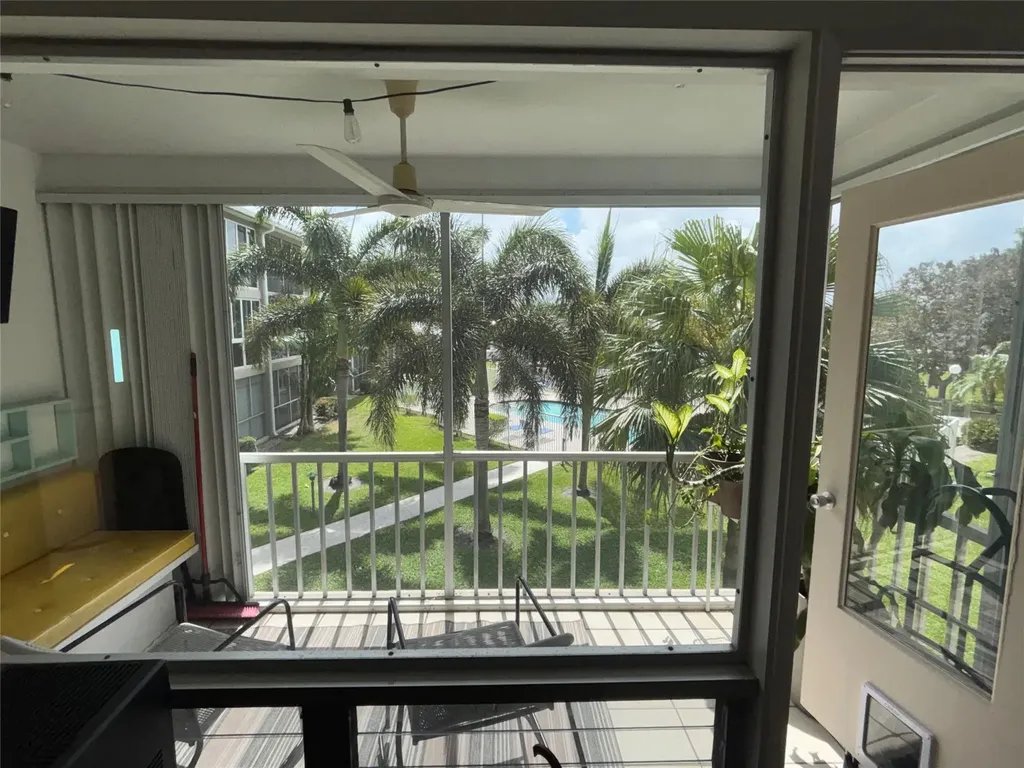900 SW 12th Street Fort Lauderdale FL 33315