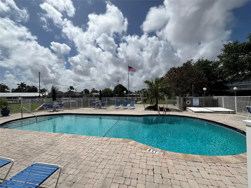900 SW 12th Street Fort Lauderdale FL 33315
