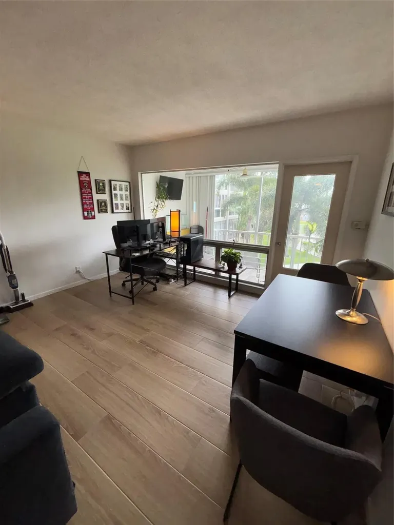 900 SW 12th Street Fort Lauderdale FL 33315