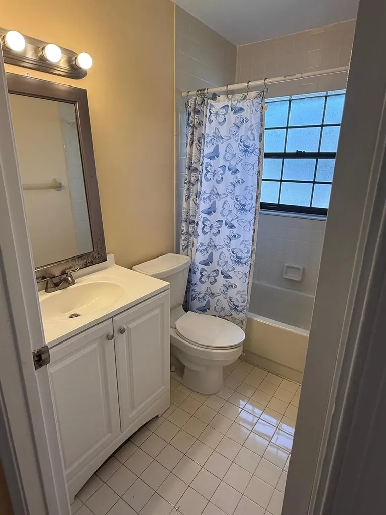 3531 NW 94th Avenue Sunrise FL 33351