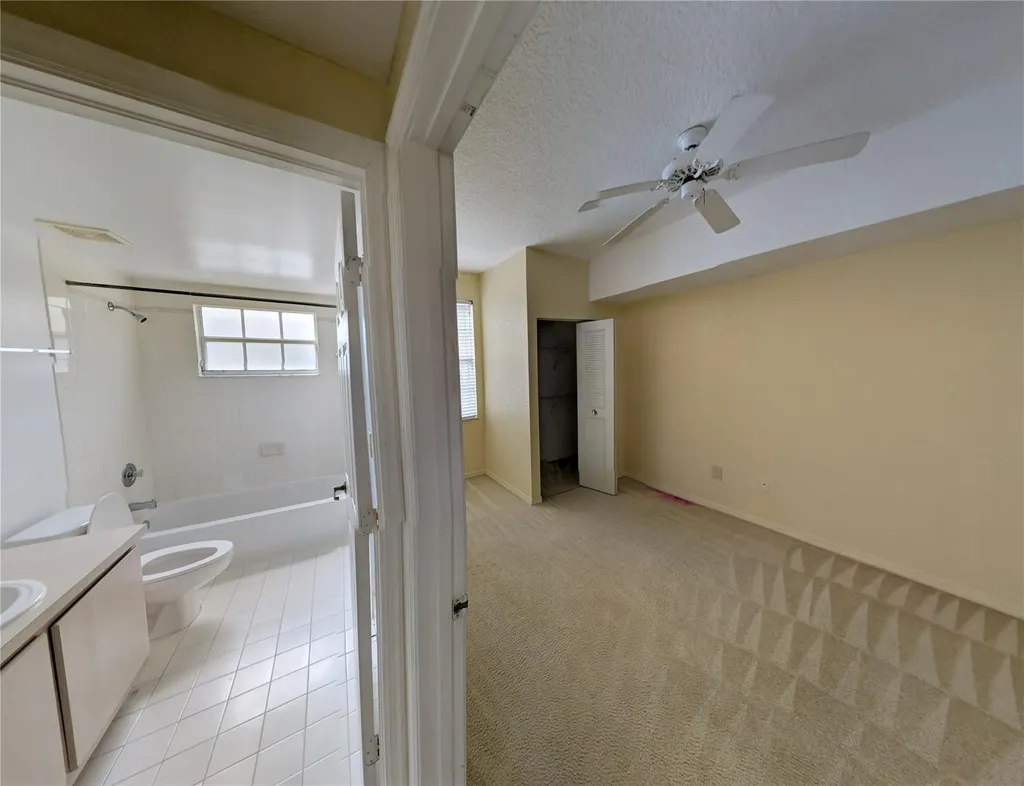 761 SW 148th Avenue Davie FL 33325