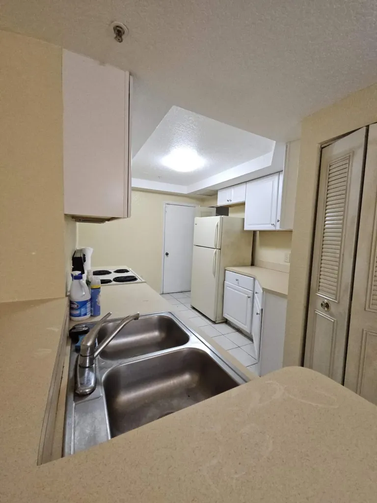 761 SW 148th Avenue Davie FL 33325