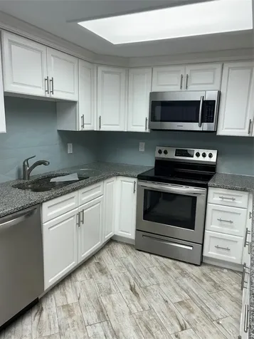 3824 SE Jefferson Street Stuart FL 34997