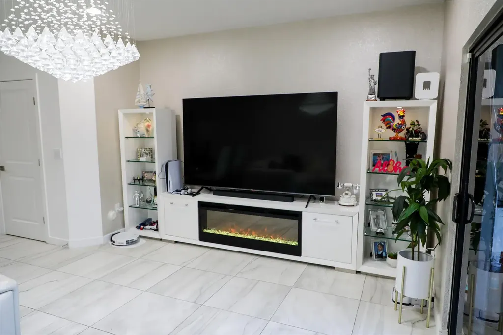 148 SE 5th Court Deerfield Beach FL 33441