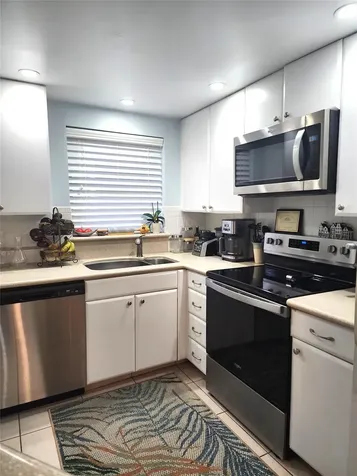 804 SE 7th Street Deerfield Beach FL 33441