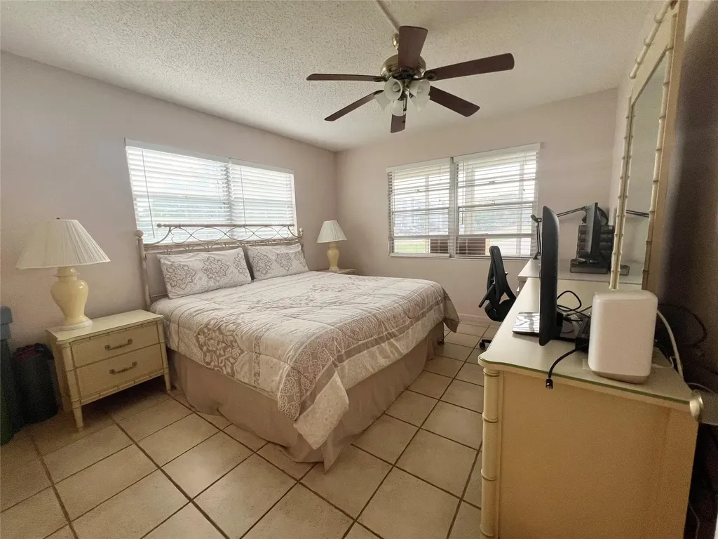 244 Farnham K Deerfield Beach FL 33442