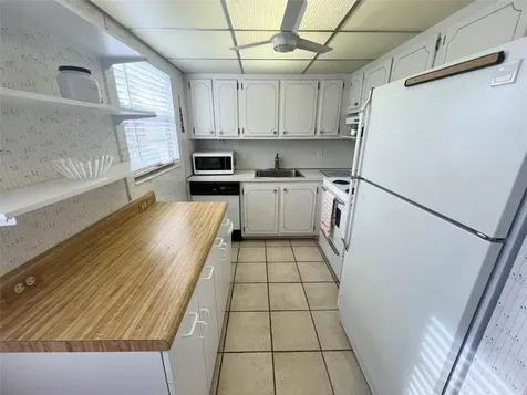 244 Farnham K Deerfield Beach FL 33442