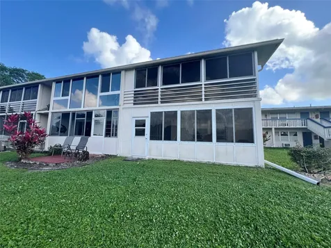 244 Farnham K Deerfield Beach FL 33442