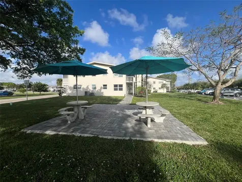 244 Farnham K Deerfield Beach FL 33442