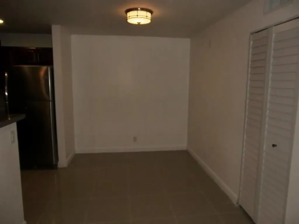 3243 104 Avenue Coral Springs FL 33065