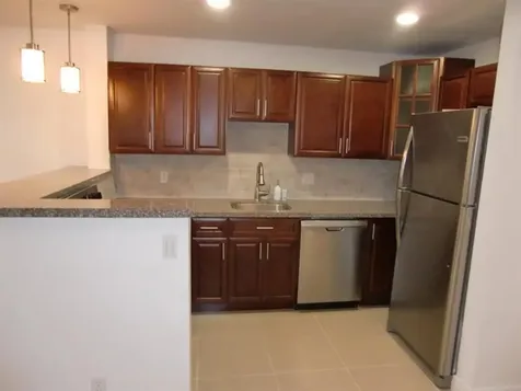 3243 104 Avenue Coral Springs FL 33065