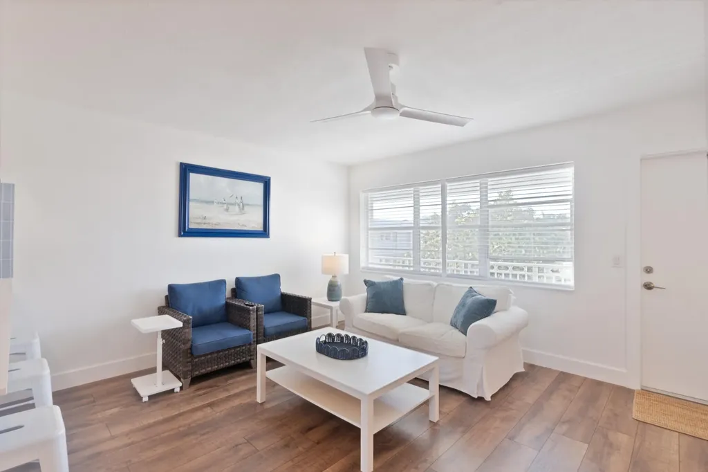 2520 S Federal Highway Boynton Beach FL 33435