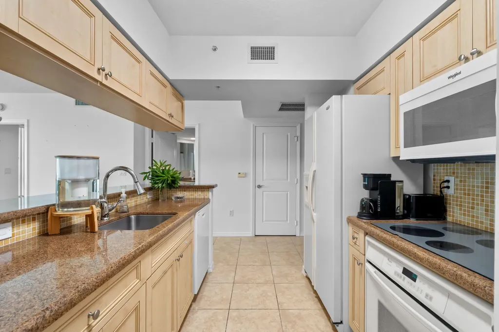 347 N New River Drive Fort Lauderdale FL 33301