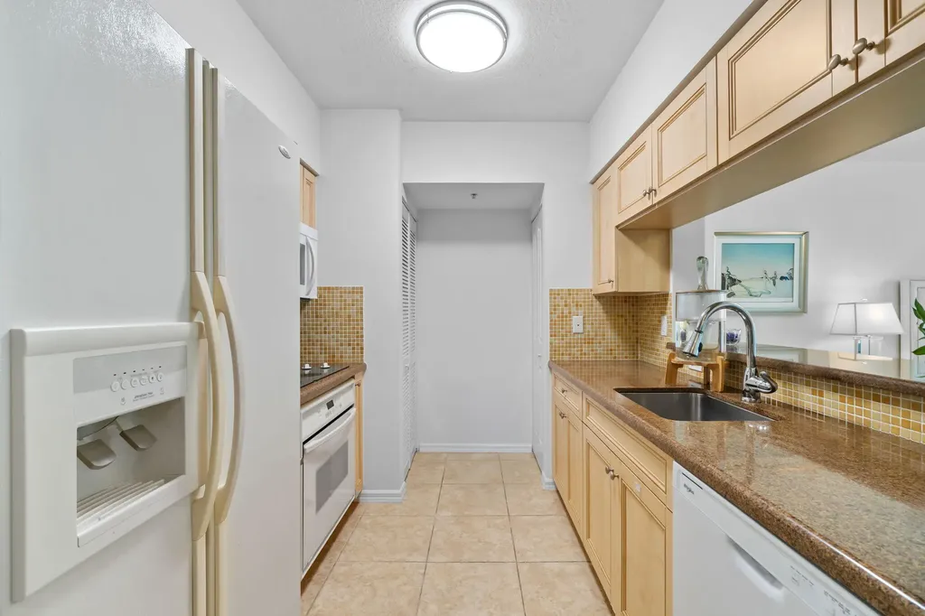 347 N New River Drive Fort Lauderdale FL 33301