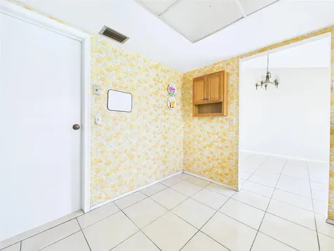11351 NW 39th Place Sunrise FL 33323