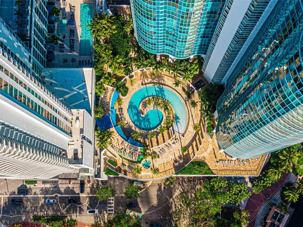 333 Las Olas Way Fort Lauderdale FL 33301