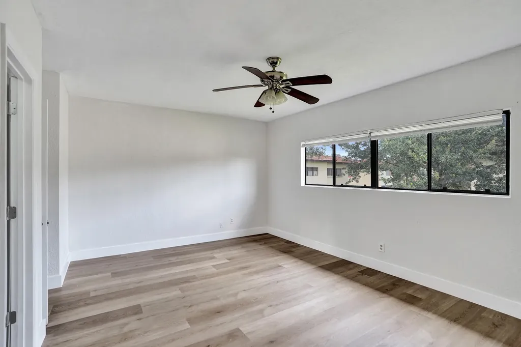 4732 NW 90th Avenue Sunrise FL 33351