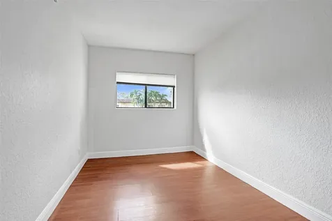 4732 NW 90th Avenue Sunrise FL 33351