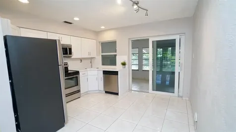 5908 NW 81st Avenue Tamarac FL 33321