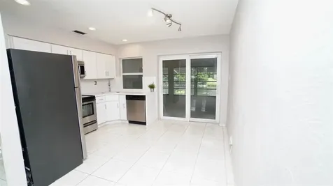 5908 NW 81st Avenue Tamarac FL 33321
