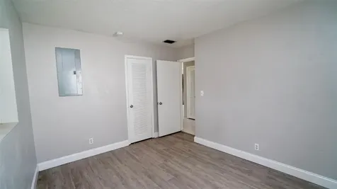 5908 NW 81st Avenue Tamarac FL 33321