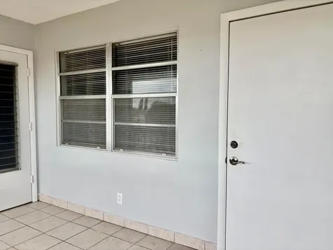 5300 Washington Street Hollywood FL 33021