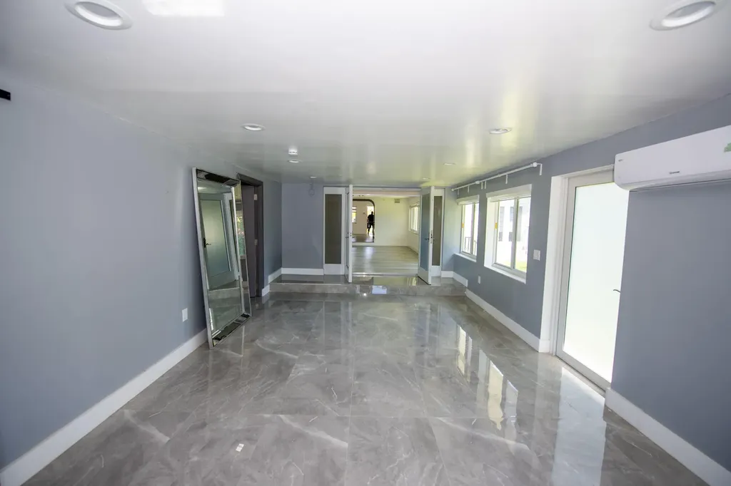 1532 Fletcher Street Hollywood FL 33020