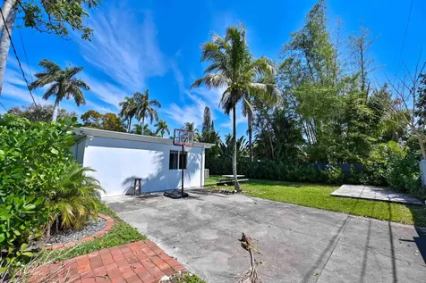 1532 Fletcher Street Hollywood FL 33020