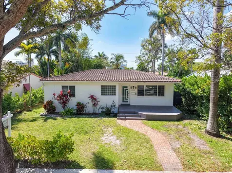1532 Fletcher Street Hollywood FL 33020