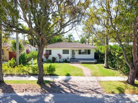 1532 Fletcher Street Hollywood FL 33020