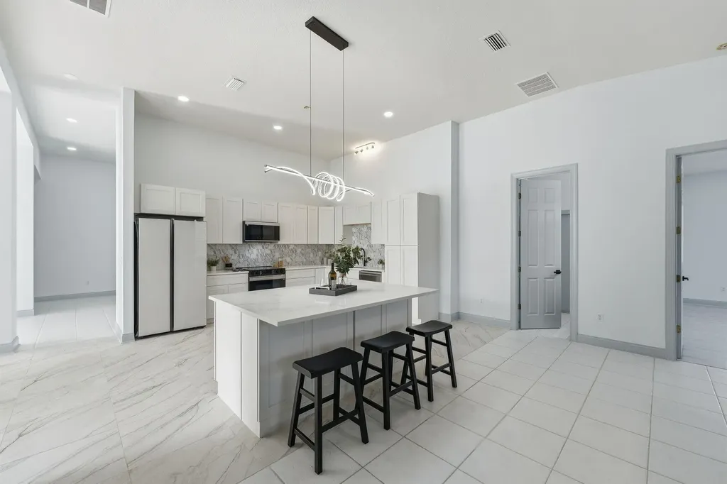 4873 NE 64th Avenue Silver Springs FL 34488