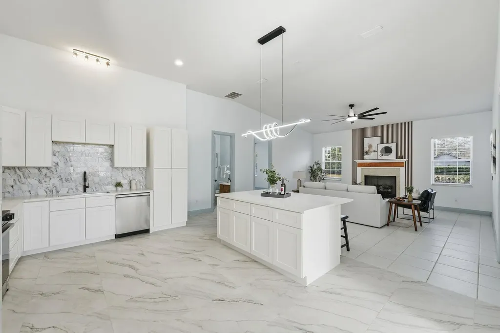 4873 NE 64th Avenue Silver Springs FL 34488