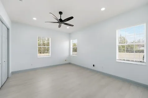 4873 NE 64th Avenue Silver Springs FL 34488
