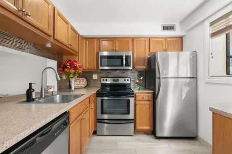 3053 N Oakland Forest Drive Oakland Park FL 33309