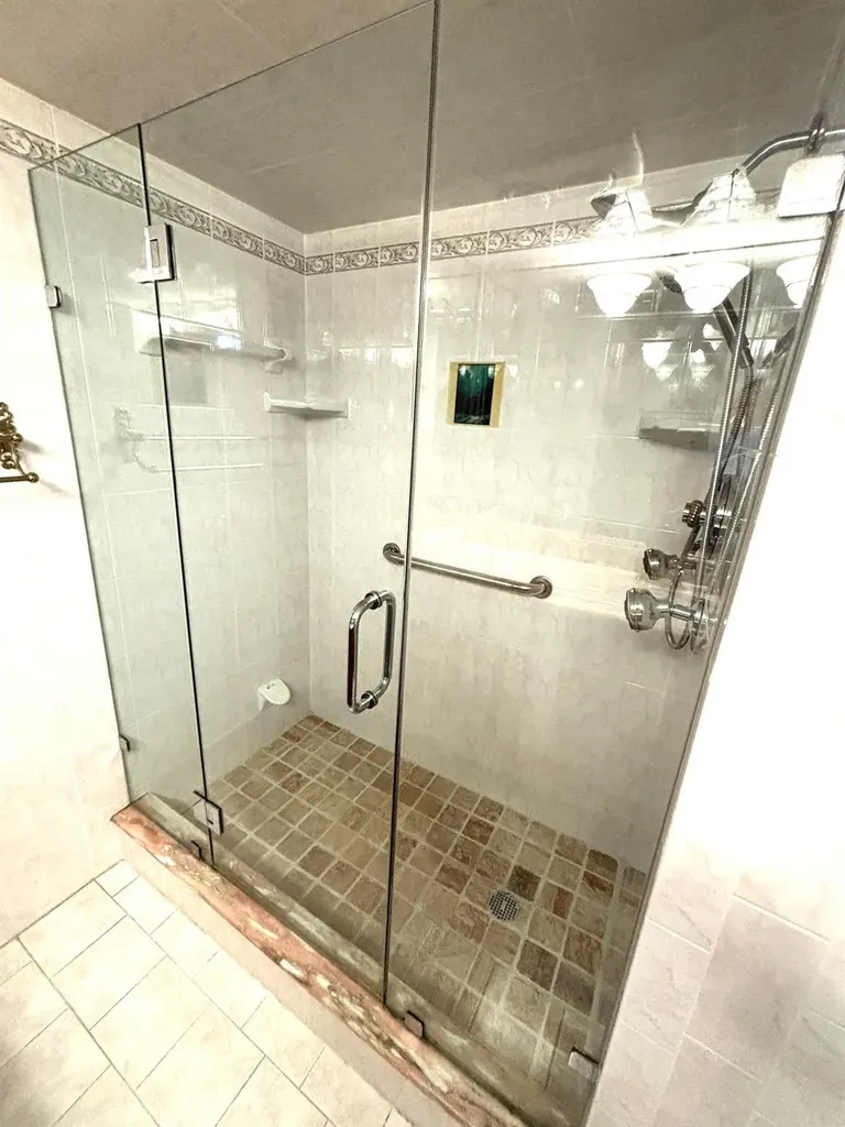 1537 E Hillsboro Boulevard Deerfield Beach FL 33441
