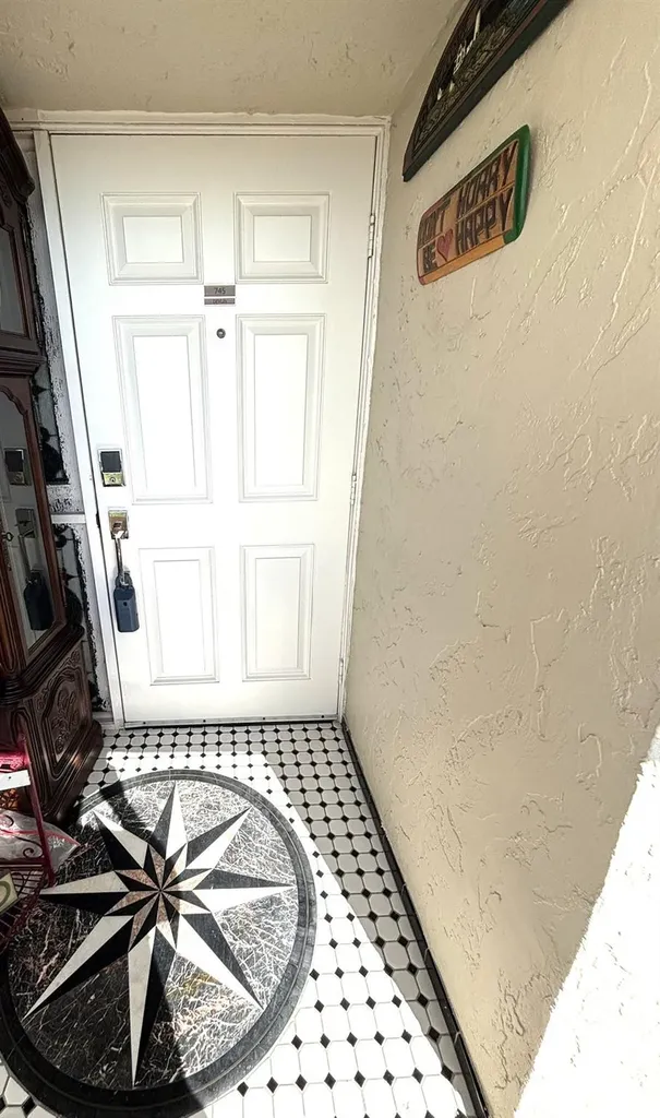 1537 E Hillsboro Boulevard Deerfield Beach FL 33441