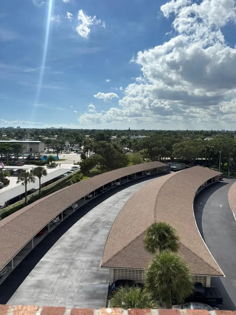 1537 E Hillsboro Boulevard Deerfield Beach FL 33441