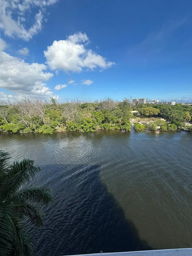 1537 E Hillsboro Boulevard Deerfield Beach FL 33441