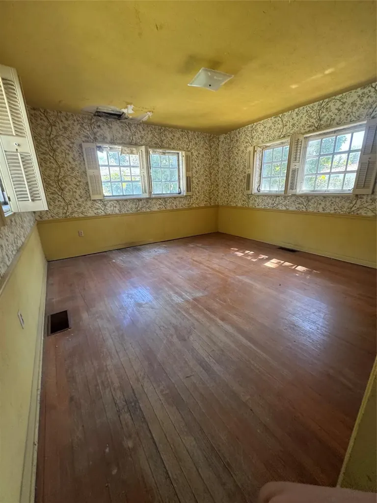 3801 Toledo Street Coral Gables FL 33134
