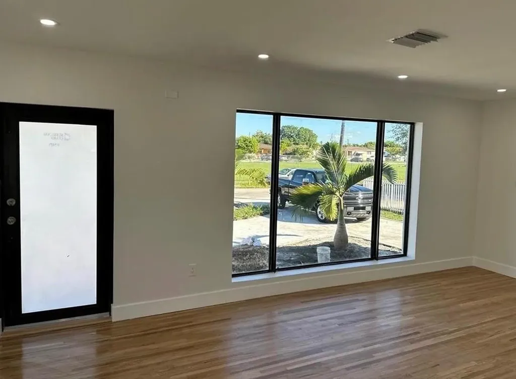 170 W 58 Street Hialeah FL 33012