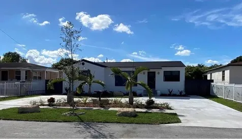 170 W 58 Street Hialeah FL 33012