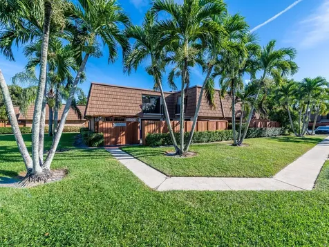 9131 SW 20th Place Davie FL 33324