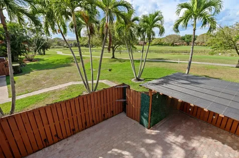 9131 SW 20th Place Davie FL 33324