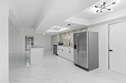 7109 NW 68th Street Tamarac FL 33321