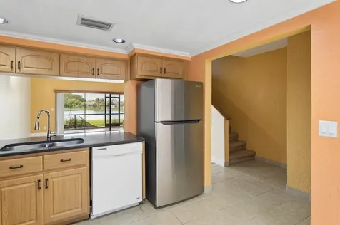 4759 NW 90th Avenue Sunrise FL 33351