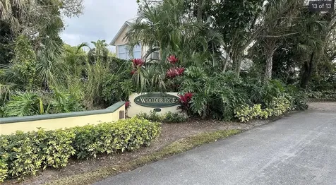 755 38th Court Vero Beach FL 32968
