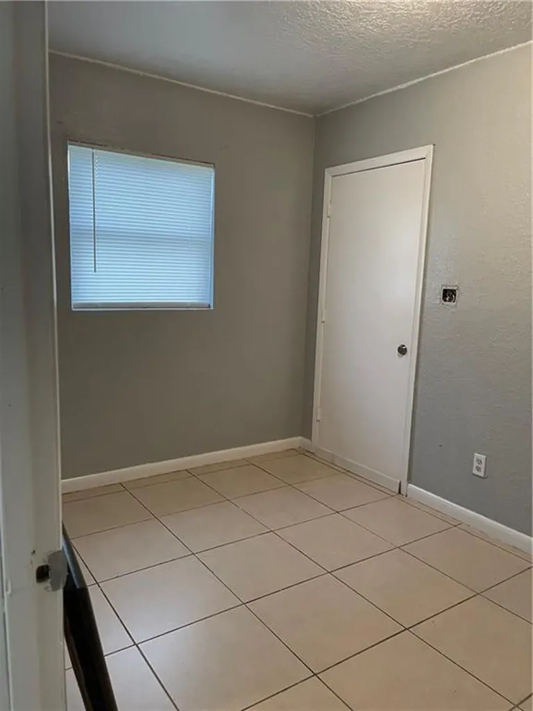 918 NW 24th Avenue Fort Lauderdale FL 33311