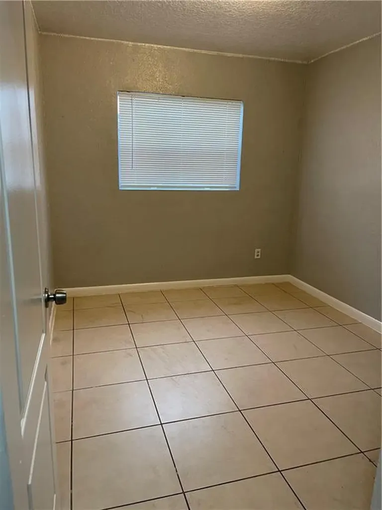 918 NW 24th Avenue Fort Lauderdale FL 33311