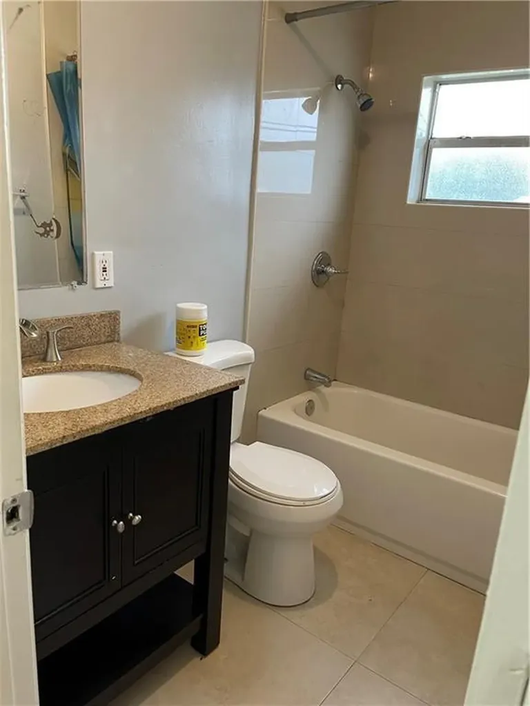 918 NW 24th Avenue Fort Lauderdale FL 33311