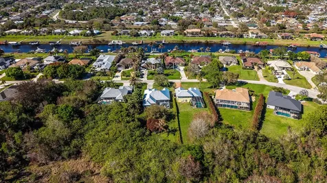 184 SE Osprey Ridge Port St Lucie FL 34984